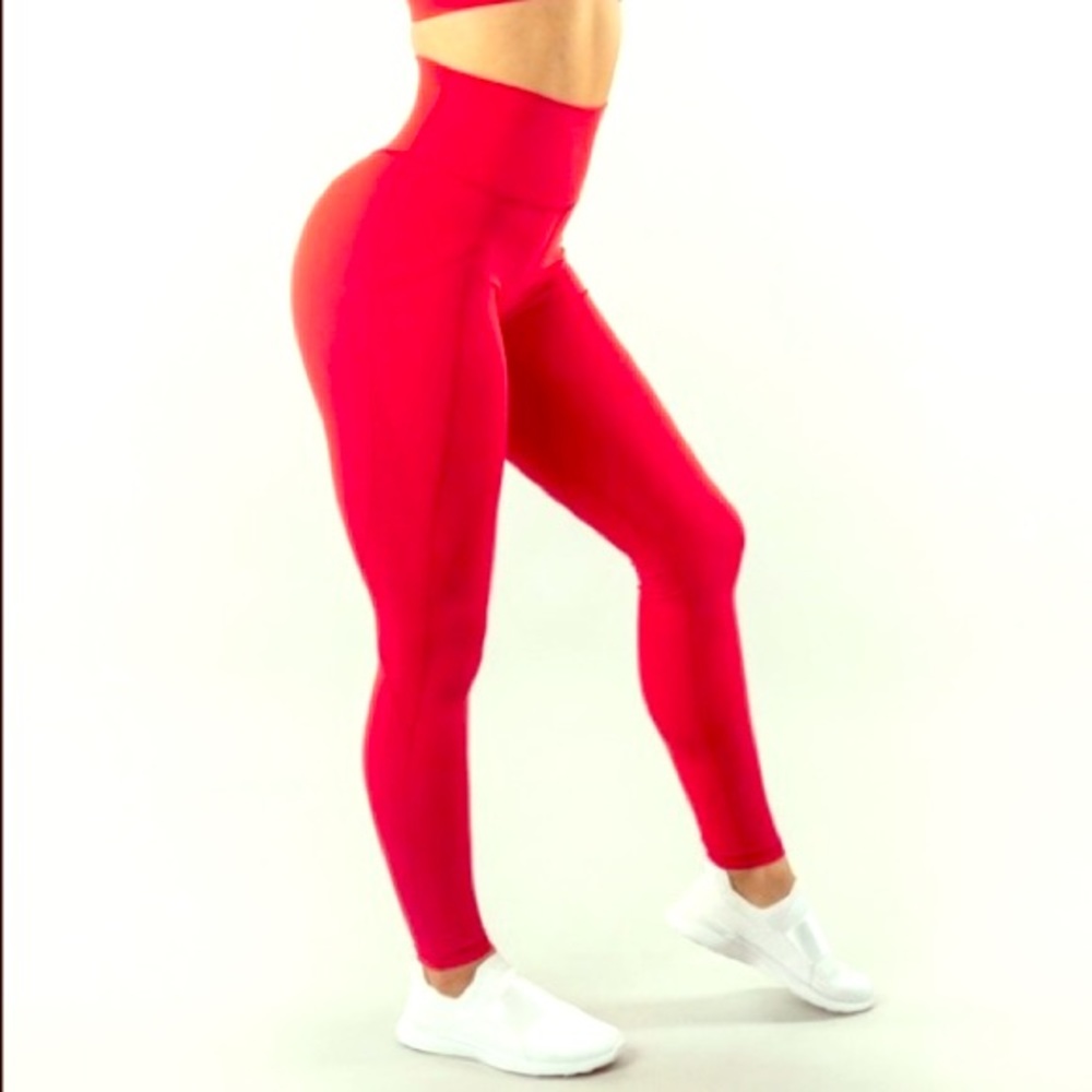 Alphalete pocket legging